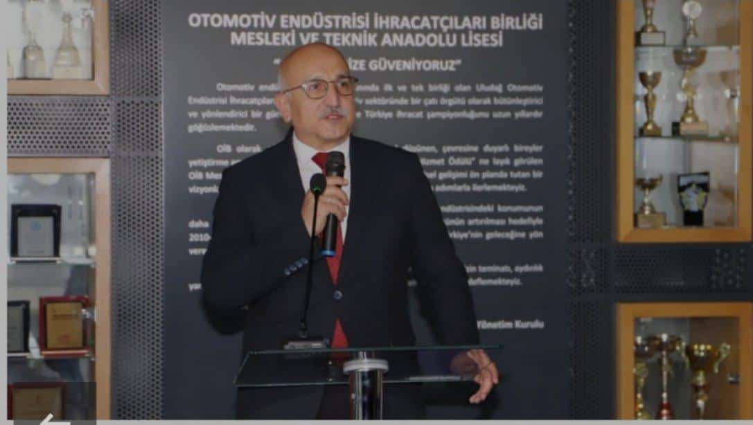 OTOMOTİV ÖĞRENCİLERİ ''OTOFEST'' İLE TEKNOLOJİNİN PEŞİNDE